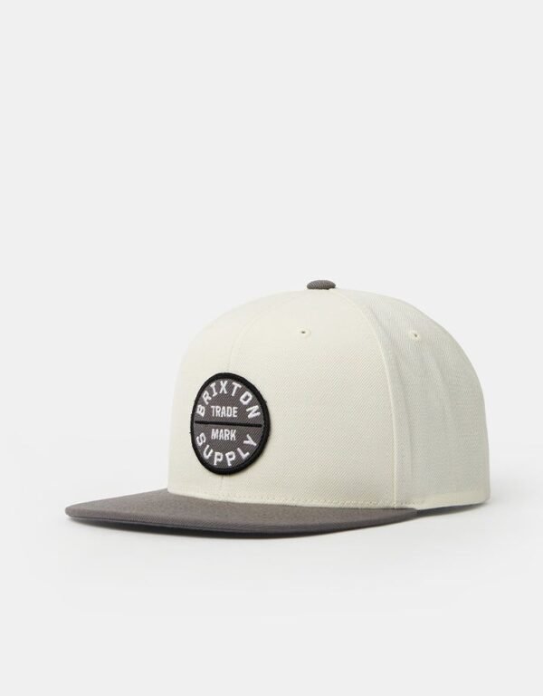 Streetwear Flat Brim Cap